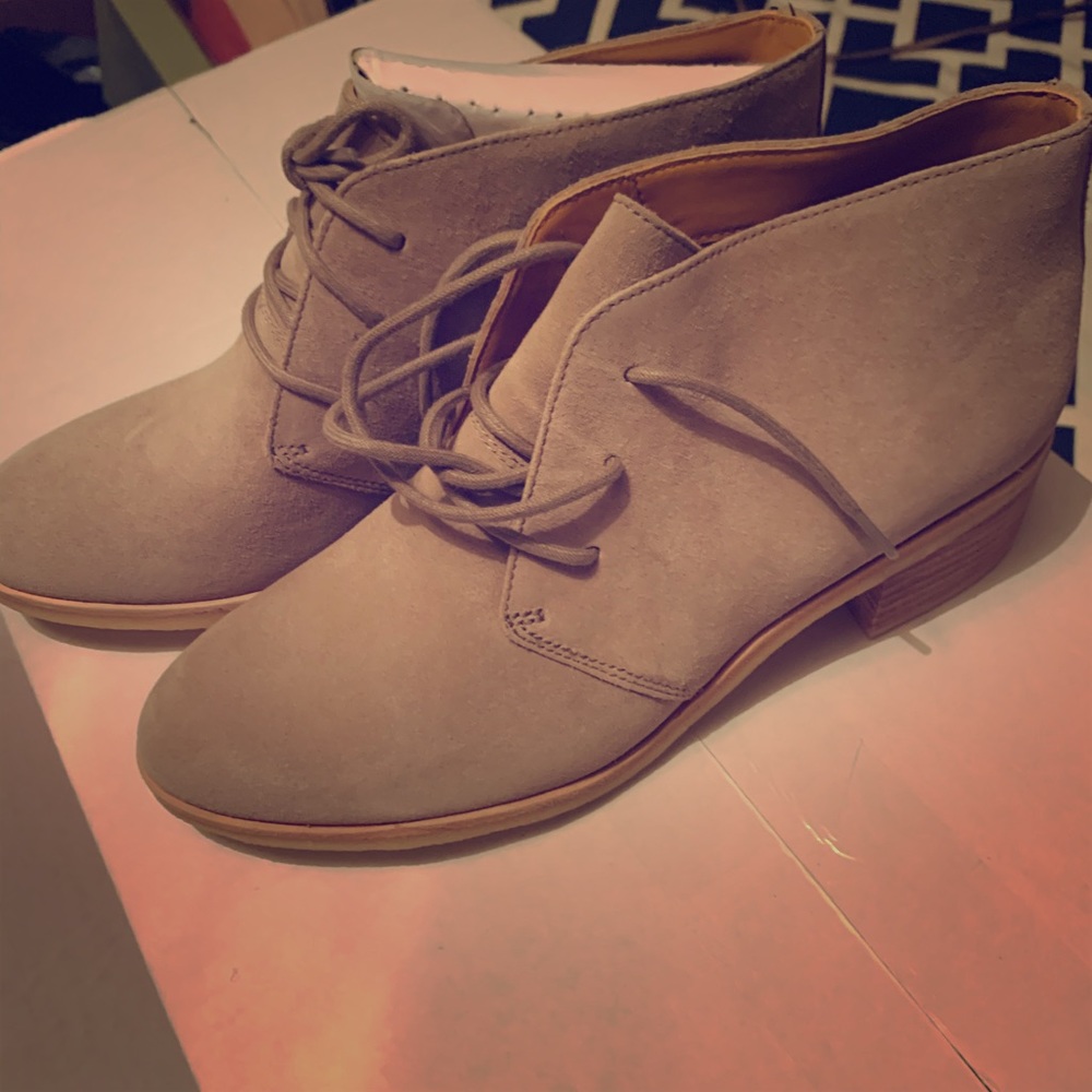 Clark’s never worn suede booties